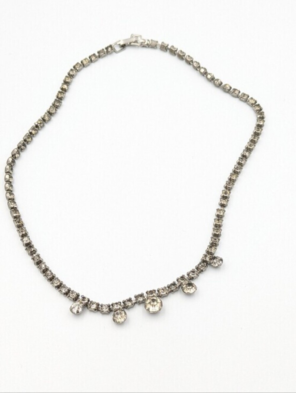Vintage rhinestone diamante silver tone necklace
